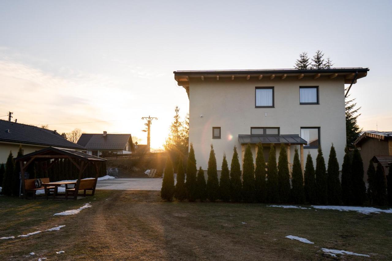 Apartmány Janka + camp Bešeňová Exterior foto