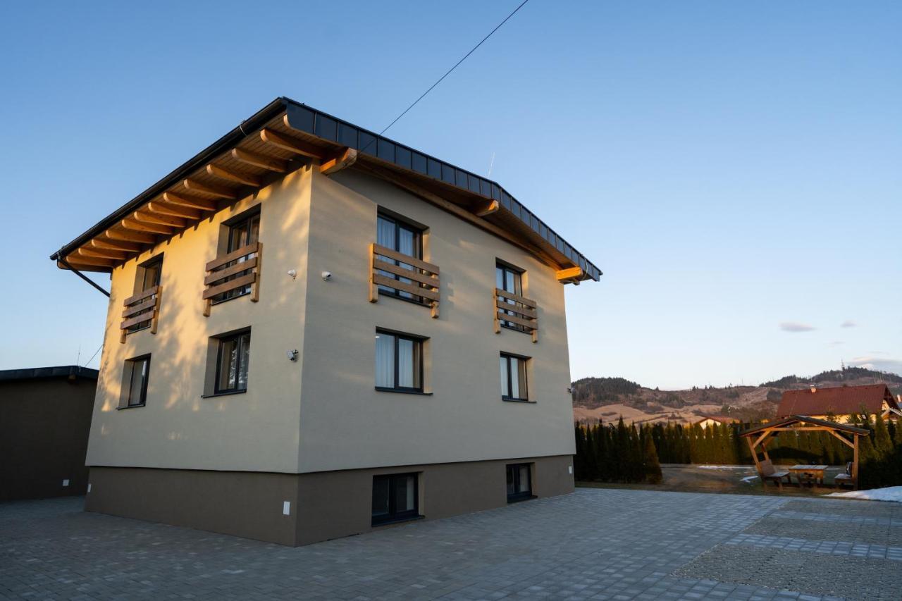 Apartmány Janka + camp Bešeňová Exterior foto