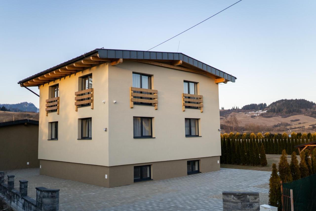 Apartmány Janka + camp Bešeňová Exterior foto