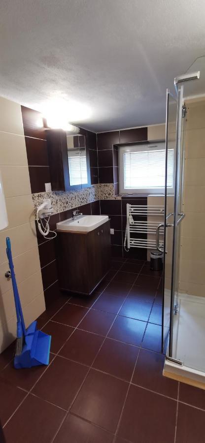 Apartmány Janka + camp Bešeňová Exterior foto